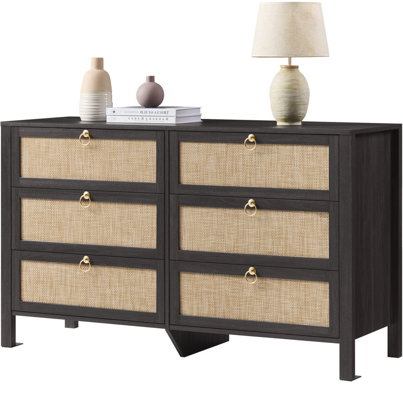 Commode à 6 tiroirs en rotin l 51 po avec poignées dorées Poororo, Obsidienne