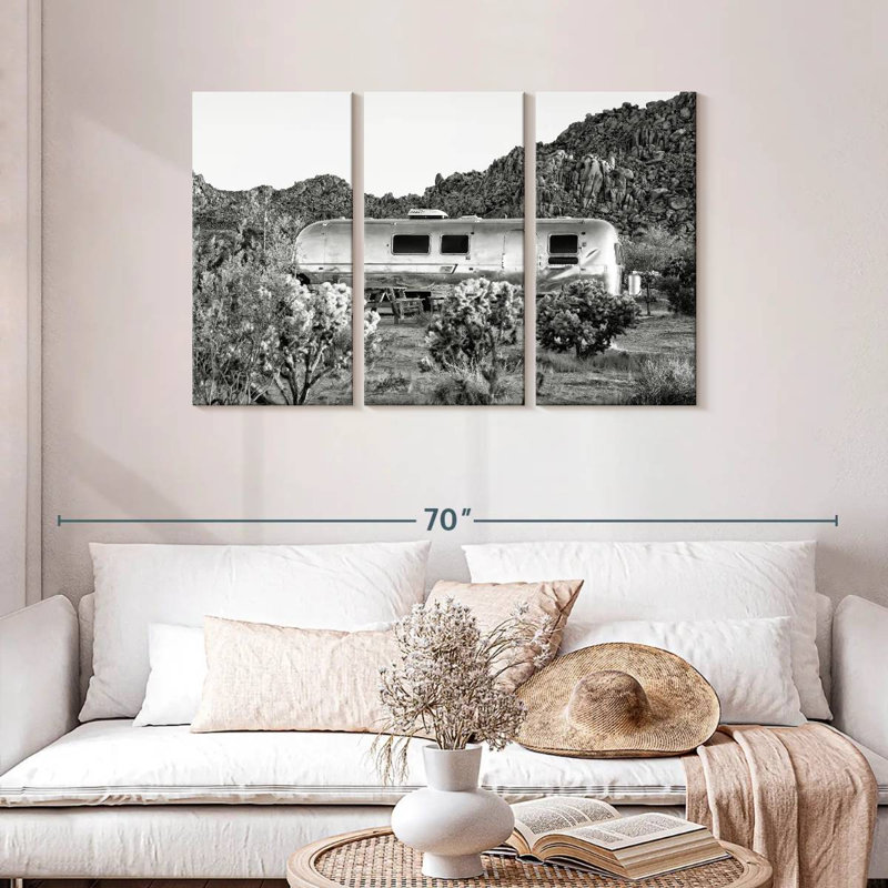 Mehar Black California - Airstream Life, 28" H x 45" W