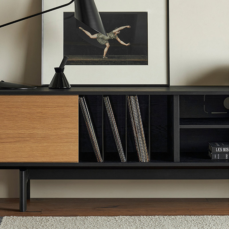 Simple modern high-end TV stand