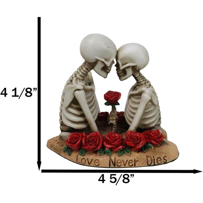 «Love Never Dies» Couple de squelettes tenant une tige de rose