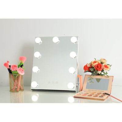 Hollywood Makeup Mirror with Dimmable Lights