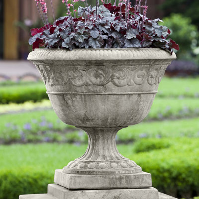 Pot de fleurs en pierre moulée Smithsonian