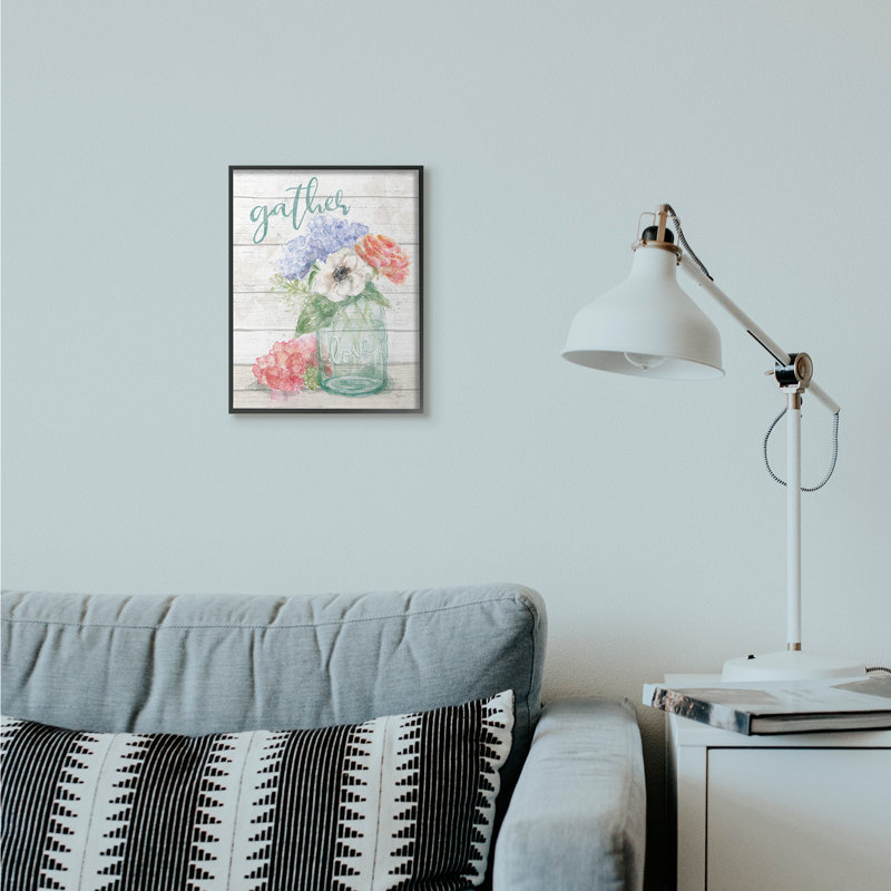 «Gather Love Flower Jar Rustic», impression, Giclée encadrée noir minuit, H 11 po x l 14 po x P 1,5 po
