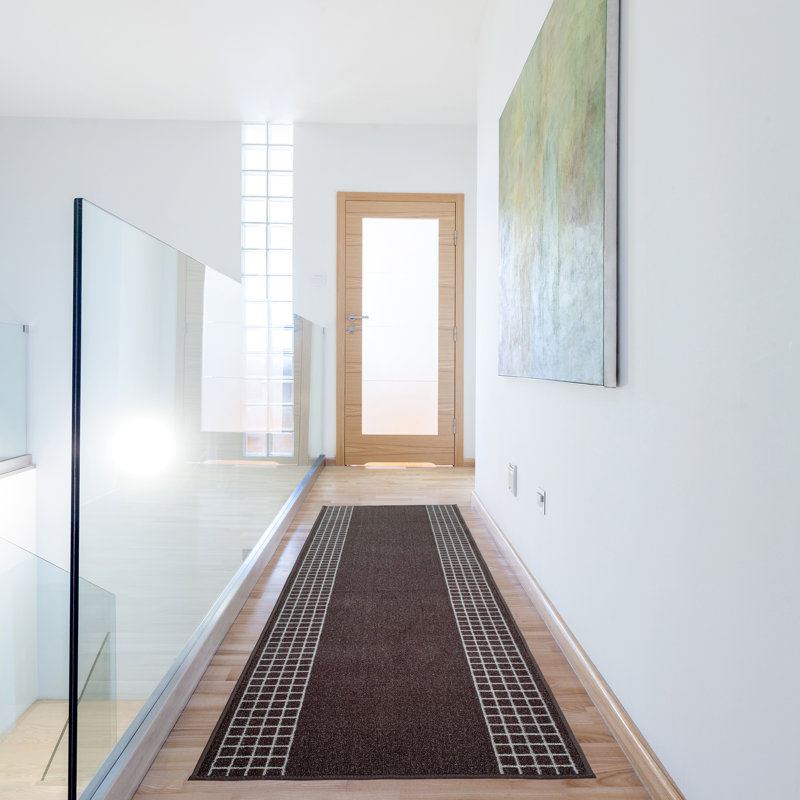 Tapis touffeté à motif géométrique brun Everlean, Tapis de couloir 2 pi 2 po x 21 pi