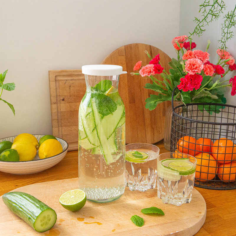 LAV Fonte Glass Carafes with White Lid