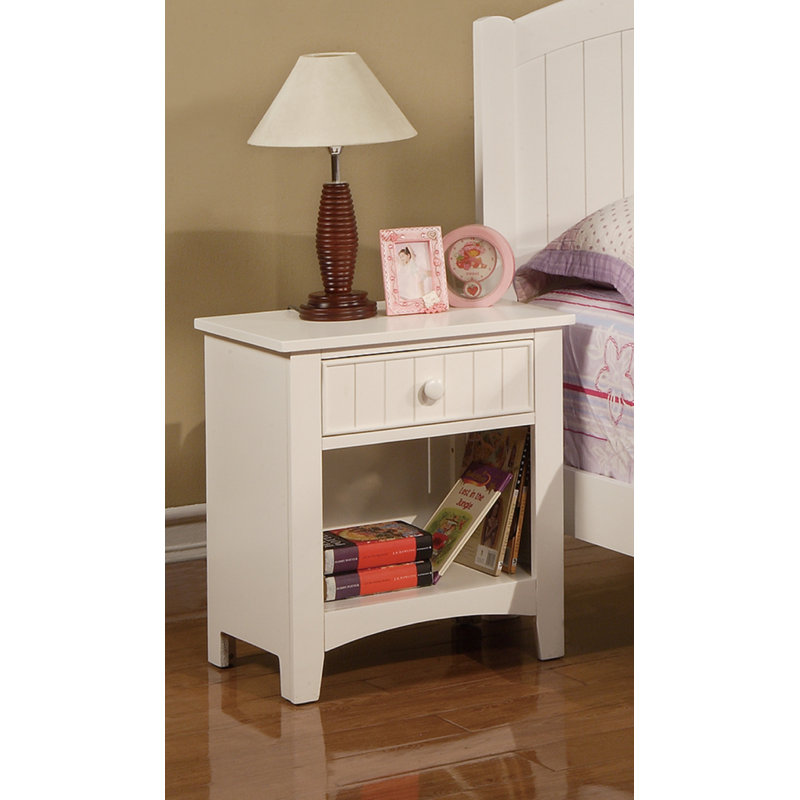 Sheehan 22'' W Nightstand