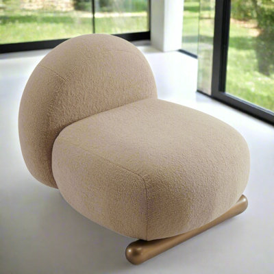 Cerryn Upholstered Shearling Accent Lounge Chair with Sculptural Silhouette and Metal Base – Modern Lounge Seating for Living Spaces