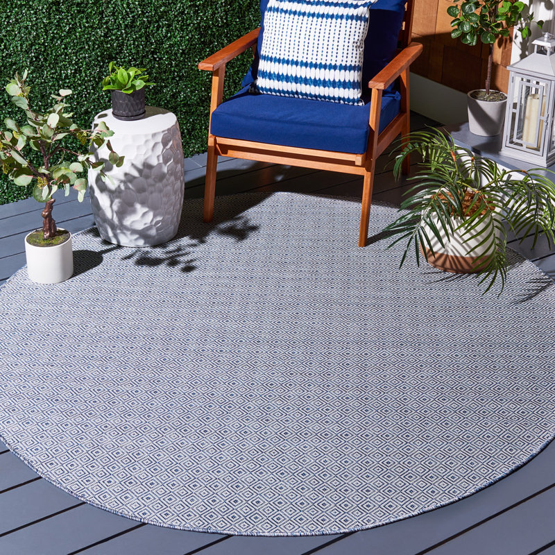 Lugo 230 Area Indoor/Outdoor Area Rug In Navy / Ivory, Round 6'5"