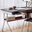 Bureau de style médiéval rétro-182383179