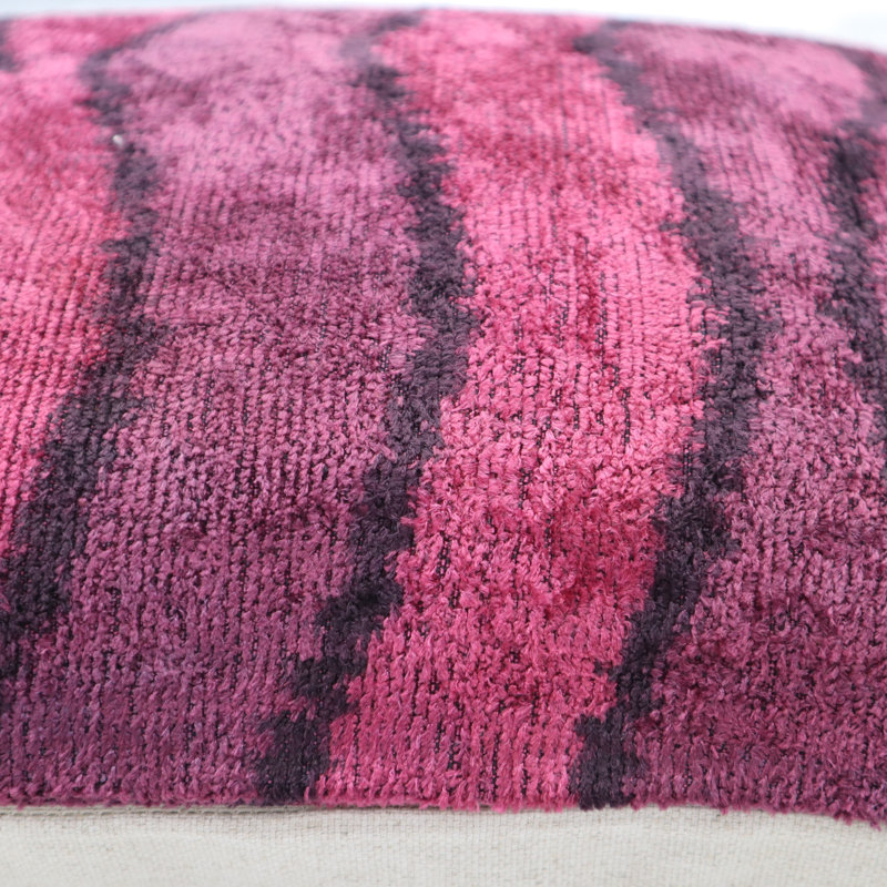 Housse de coussin décorative faite à la main de luxe et insert en plumes de canard de qualité supérieure