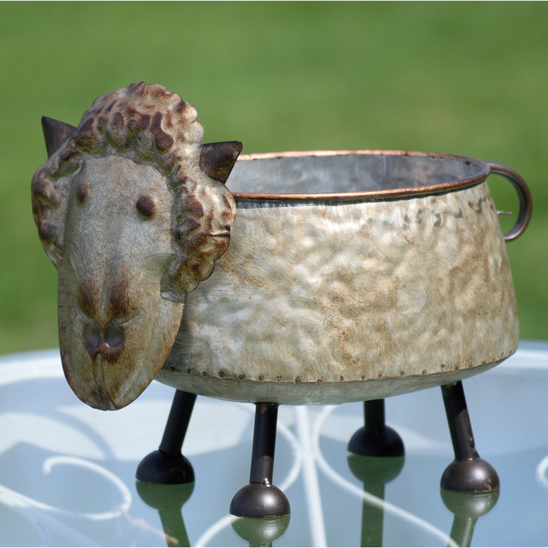 Alandrea Handmade Metal Statue Planter
