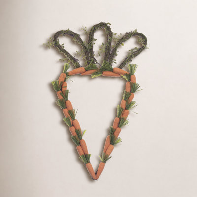 22" Carrot Wreath