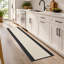 Tapis de couloir coupe-à-longueur antidérapant Essential Grey Stone Essential de 26 po de largeur pour cuisine intérieure et couloir à profil bas-131521059-131521074