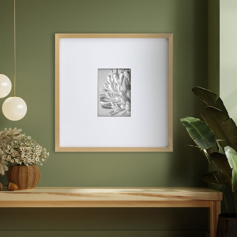 Mikasa Portrait Gallery Wall Frame