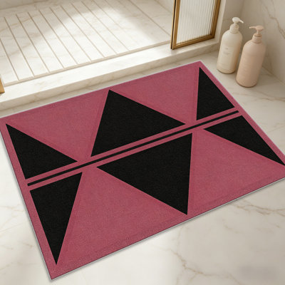Tapis triangulaires blush rouge et noir pour le salon, doux et confortable, convient à toutes les saisons, facile à entretenir, tapis de sol intérieur lavable à la machine, sous la table de ferme convenant à la chambre à coucher, à la salle à manger, au bureau, au balcon, au patio