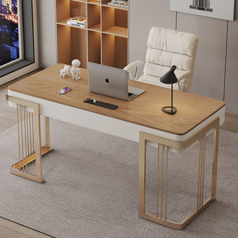 Bureau rectangulaire brun en bois massif et manufacturé avec 2 tiroirs, H 29,53 po x l 55,12 po x P 23,62 po