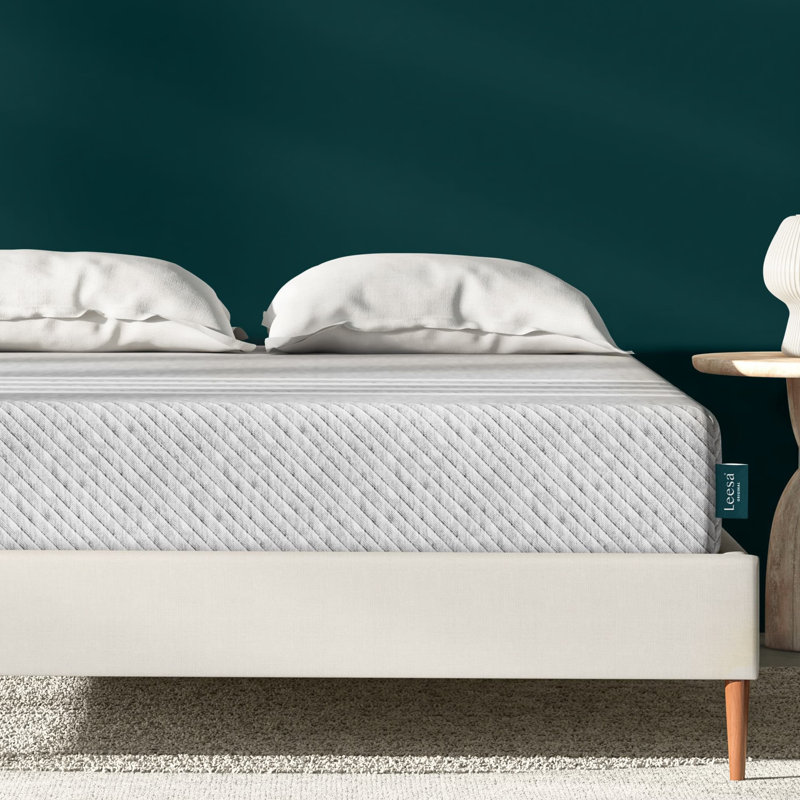 Matelas en mousse viscoélastique 10 po Leesa, Lit simple