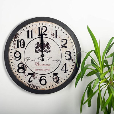 Horloge murale ronde en métal
