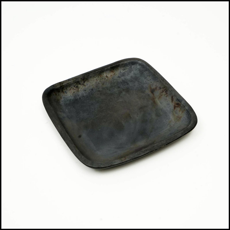 Assiette carrée Union Rustic Lekisa Stone