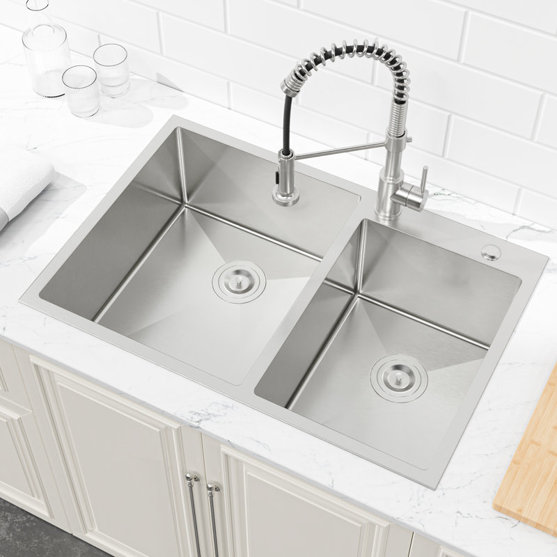 Lavabo à double cuve en acier inoxydable 33 "x 19" surdimensionné, avec surface de montage résiliente et facile à nettoyer