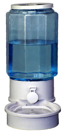 Pet Fountain, 2 Gallons