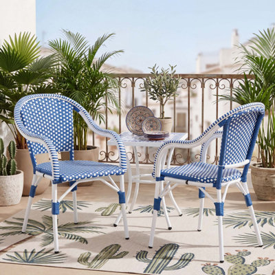 Chaises de bistro d'extérieur à cadre en aluminium résistant aux intempéries avec conception en rotin PP pour le jardin de la véranda