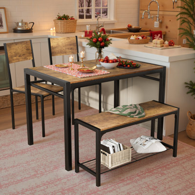 Wiliam 4 - Person Four Leg Dining Set