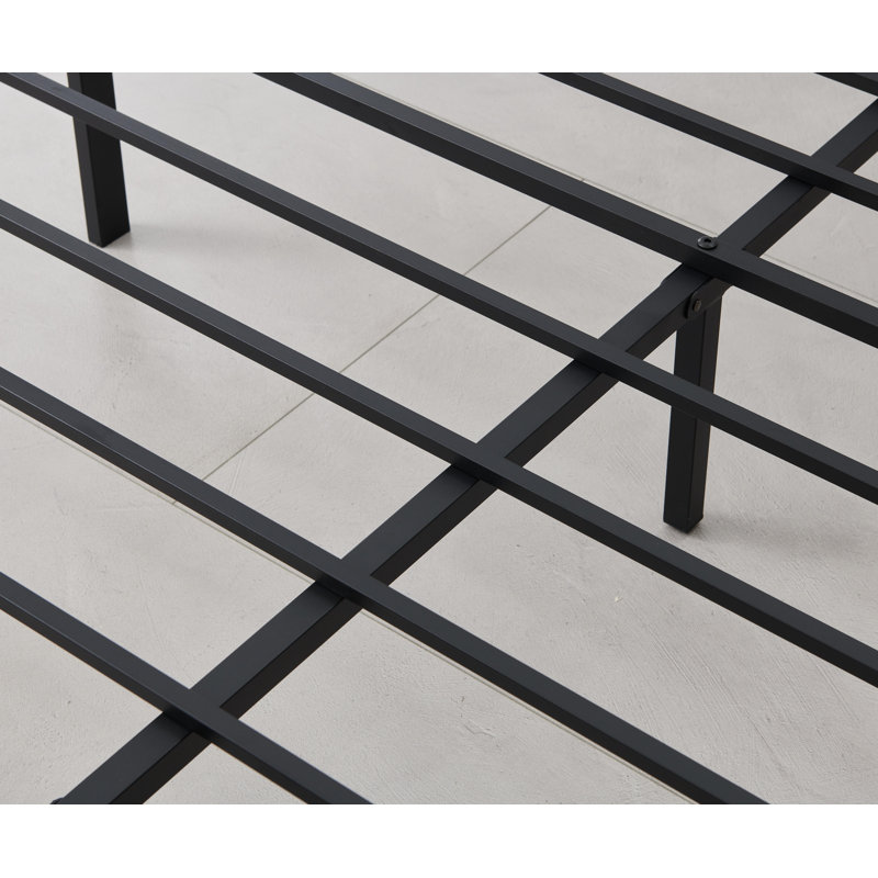 Lit plateforme en métal Gurtha, Grand, Vert clair