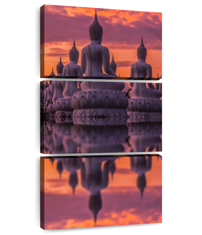 Statue de Bouddha thaïlandais au coucher du soleil, H 27 po x l 12 po