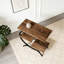 Table de bout, table d'appoint en forme de C