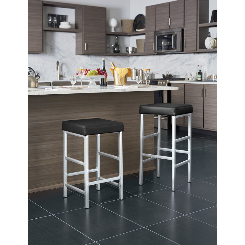 Fowey Upholstered Counter Stool with Metal Frame, Black, Counter Stool (26" Seat Height), Chrome