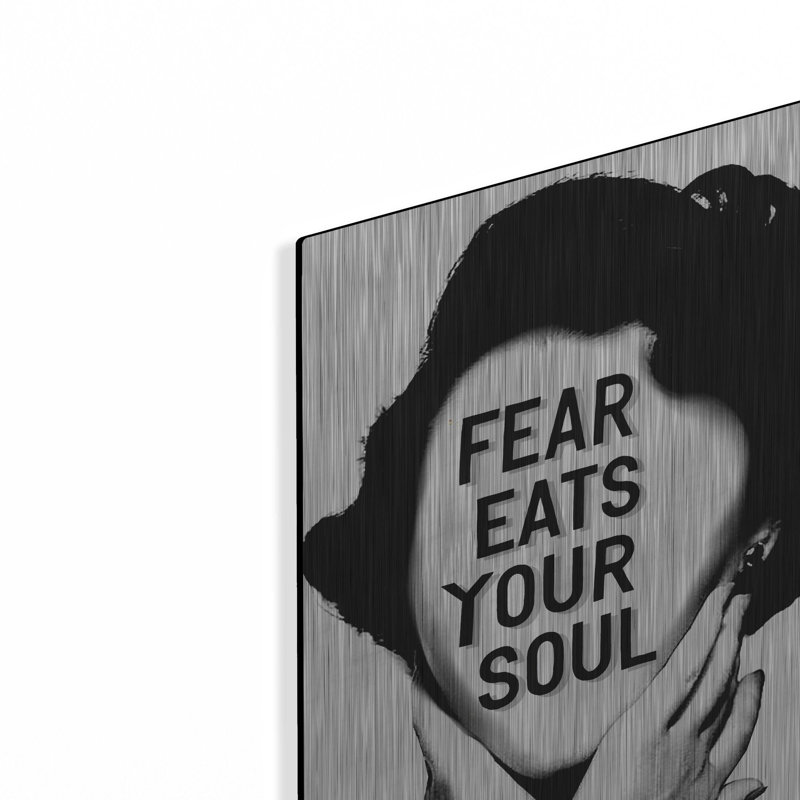 Art mural en métal Winston Porter «Fear» par Loui Jover, H 16 po x l 12 po