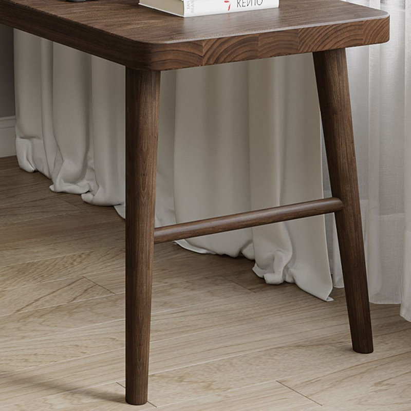 Bureau en bois massif moderne et simple en forme de L de couleur noyer, H 29,53 po x l 55,12 po x P 39,37 po, Retour à gauche