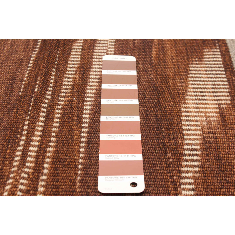 Kilim brun Ankara 6 pi 6 po x 9 pi 4 po