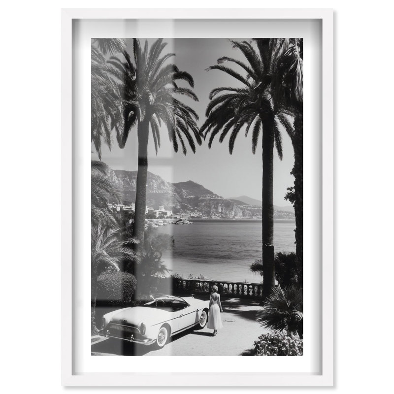 «Monaco Dreams II Shadowbox Print Glam» par Notoriart, cadre blanc, 20 x 30, H 31 po x l 21 po, Cadre blanc