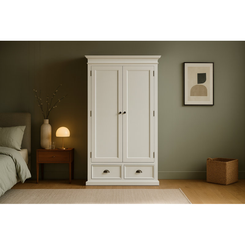 Ariona Armoire