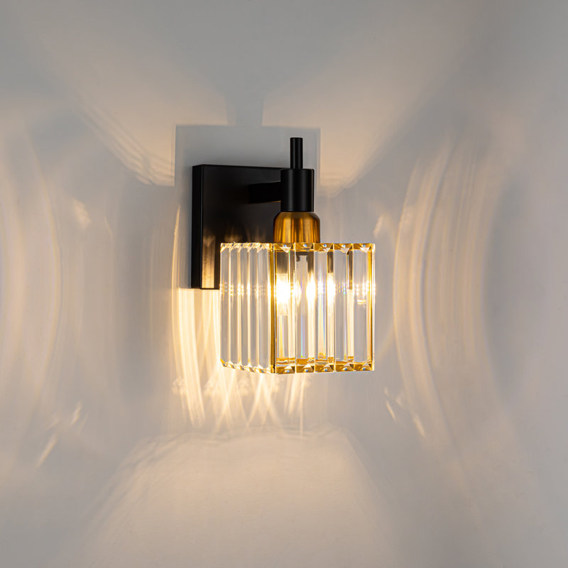Armed Sconce, Gold/Black