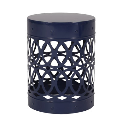 Grande table d'appoint en métal pour l'extérieur. Design moderne, bleu marine. Fer coupé, thermolaqué. Pas d'assemblage. 13,82 po x 13,82 po x 18,14 po, extrémité bleue 4,63 lb, coupe élégante Cadre thermolaqué de 13,82 po x 18 po
