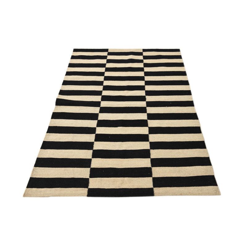 Tapis noir et blanc Parrett