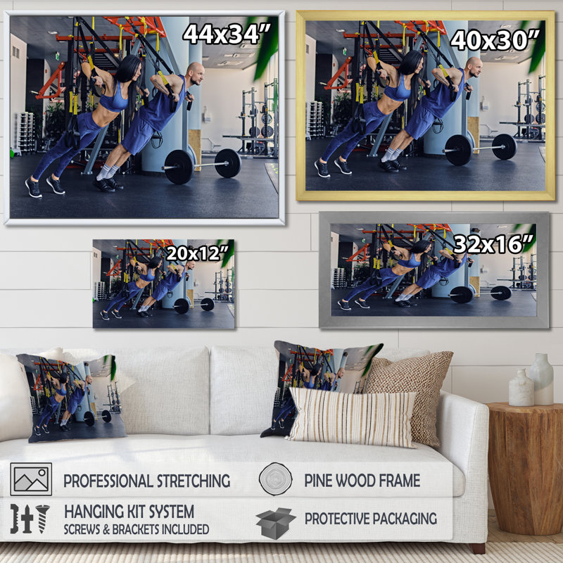 Athlétisme Couple, robes, entraînement sur toile, Cadre doré simple, H 30 po x l 40 po x P 1,5 po