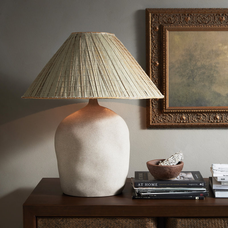 Lampe de table en porcelaine Fawn