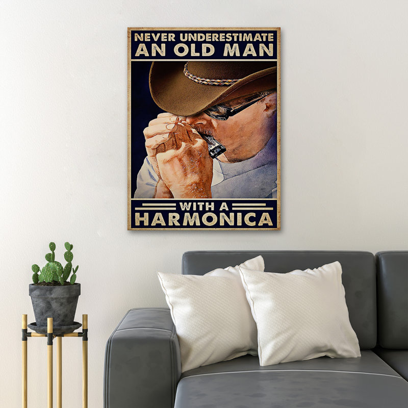 «Old Man jouant de l'harmonica», art textuel sur toile tendue, H 36 po x l 24 po x P 2 po