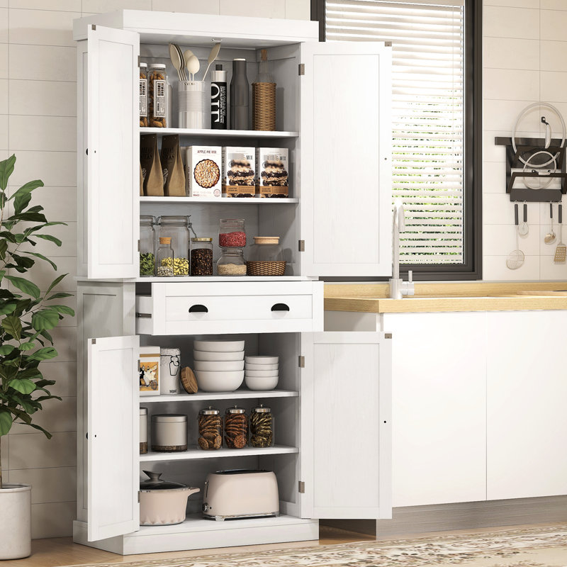 Garde-manger autoportant de 72,5 po avec 4 portes, un tiroir et 3 tablettes réglables dans une armoire à finition grain de bois blanc, blanc et pour divers articles. Pièce de style traditionnel. Capacité de tablette de 22 lb