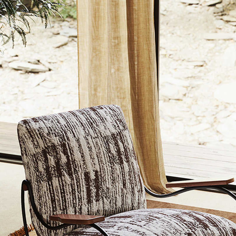 Chaise berçante en bois de frêne confortable et durable