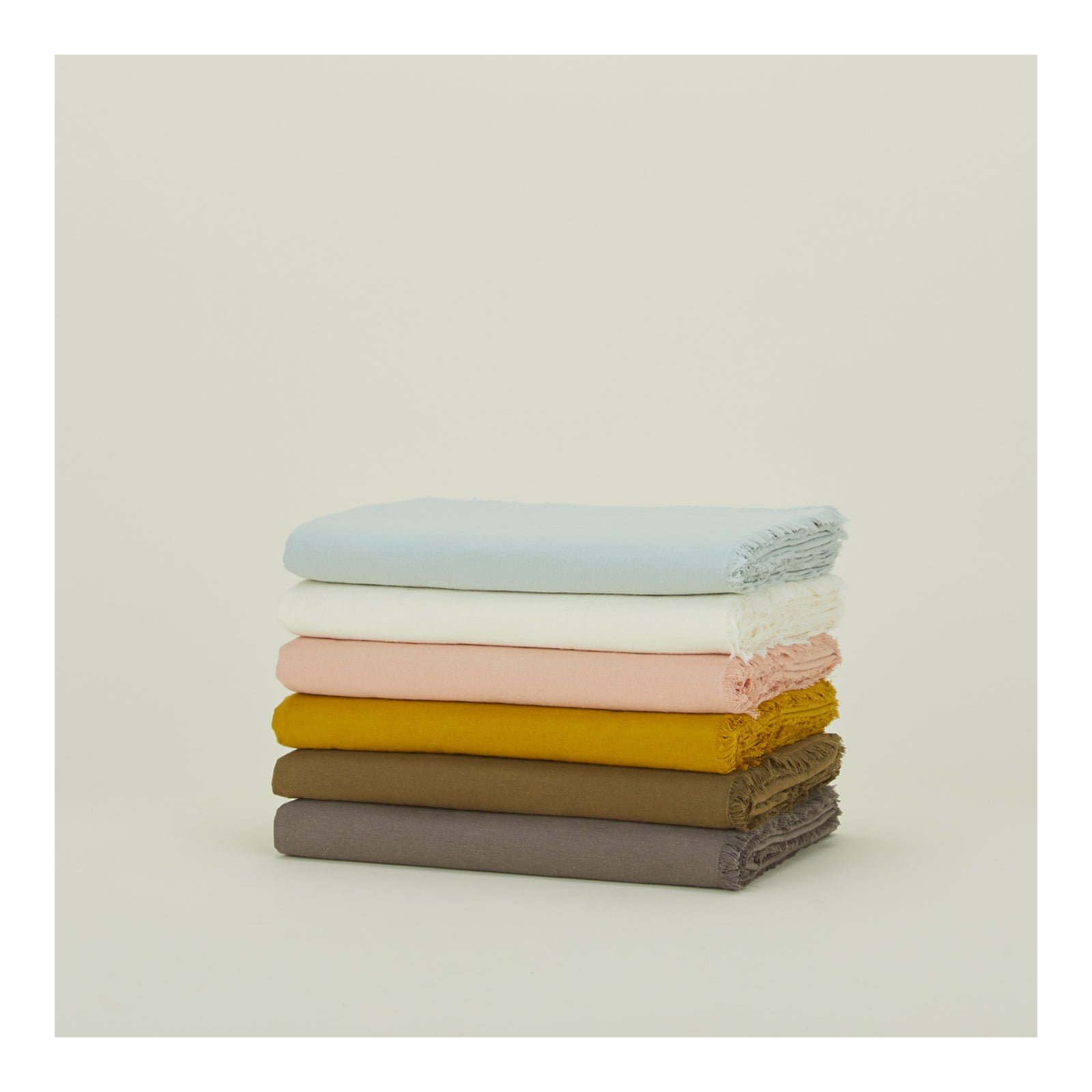 Menut Tablecloth, Olive