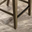 Tabouret de comptoir avec finition patinée et siège en cuir-1369479133-1369479106