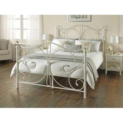 Paulina Double (4'6) Bed Frame