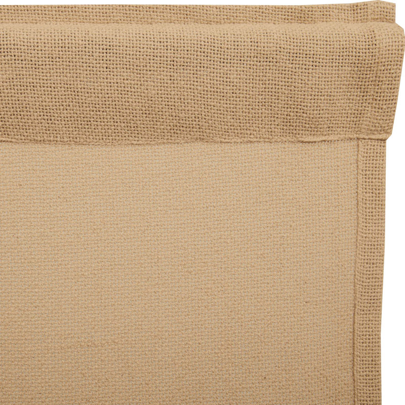 Paire de rideaux semi-transparents avec passe-tringle Oden, Tanné