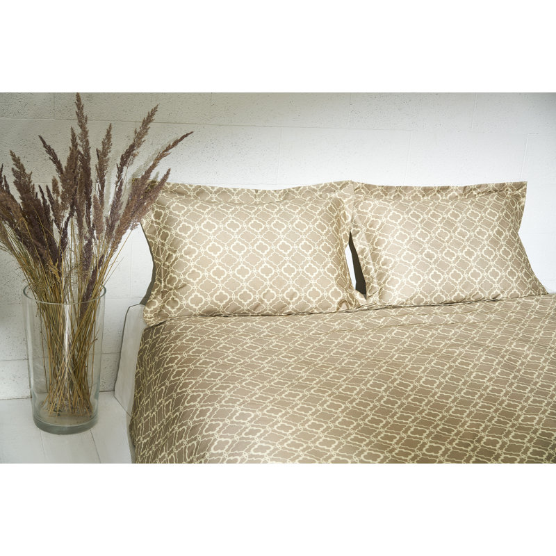 Maywood Cotton Geometric Shapes Duvet Cover Set with Pillowcases Included