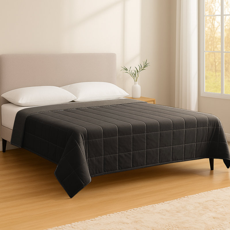 Harbour Housewares - Weighted Blanket with Storage Bag - 4kg/6kg/8kg, 150cm x 125cm, Black